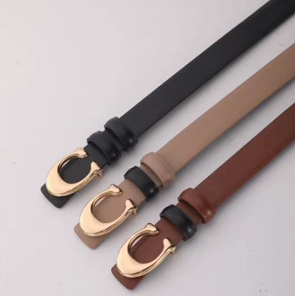 Cinturón de moda de alta calidad para mujer, hebilla en forma de C, hebilla suave, temperamento, regalo de doble cara para madre usando cinturón
