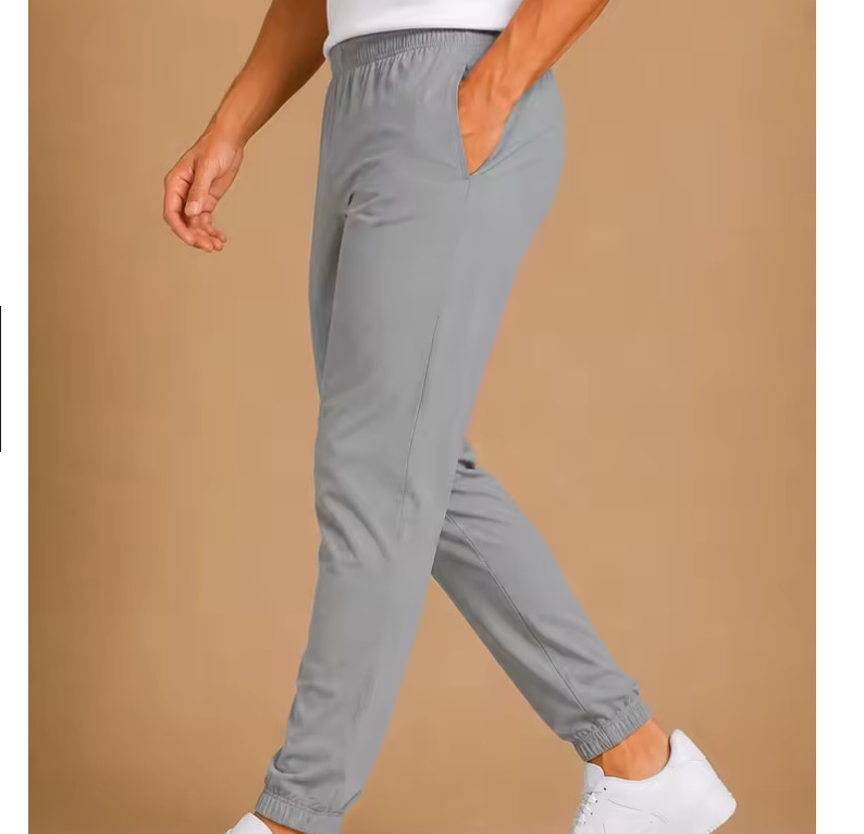 Joggers Ligero Repelente al Agua Con Tecnología Dry Fit Para Sentirte Fresco al Rededor Del Dia