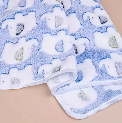 Manta suave y acogedora de elefante de dibujos animados para perros y gatos, manta de franela para cachorros y gatitos, tamaño Universal, regalo de Navidad