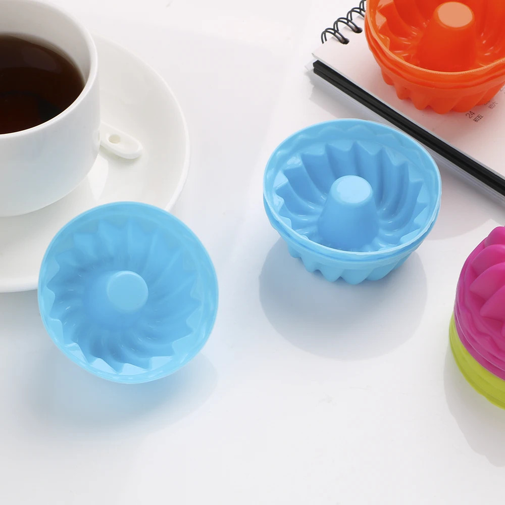 Molde de silicona para pudín, magdalenas, muffins, Donut, molde antiadherente para hornear gelatina, 12 unids/set con forma de hilo
