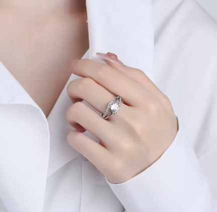 Nuevo Anillo con circonita 5A brillante para mujer, joyería de boda, abalorio de compromiso, regalo de moda para fiesta, anillo de alta calidad