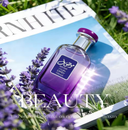 Perfume árabe, 100 ml, con intensas notas florales, frutales y almizcladas, y una gran persistencia. Dulce pero sin resultar empalagoso, es un regalo ideal y perfecto para el día