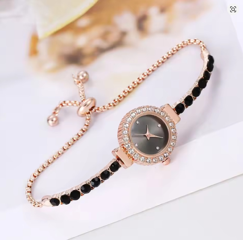 Reloj de cuarzo analógico para mujer, pulsera de esfera pequeña, exquisita, a la moda, caja no incluida