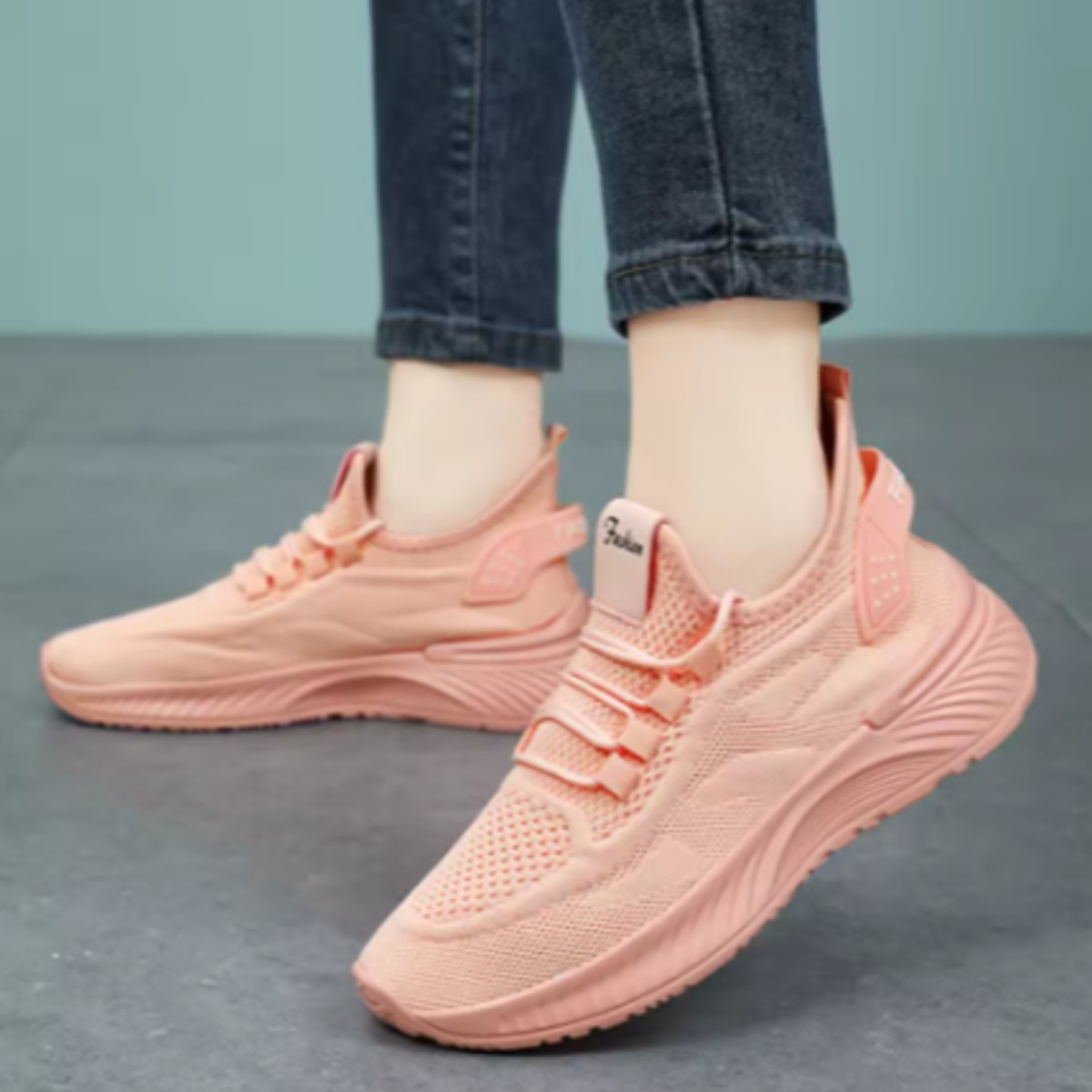 Zapatillas de correr ligeras para mujer, zapatillas de tenis transpirables para exteriores, con cordones, cómodas zapatillas para caminar Calzado deportivo casual de malla, calzado