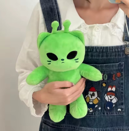 Lindo Peluche de Gato Alienígena, Gatito Verde, Muñeco de Peluche Suave, Kawaii, Anime, Almohada de Peluche, Decoración para el Hogar, Regalos para Parejas y Amigos